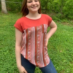 AMAZING CONDITION!! Super cute top